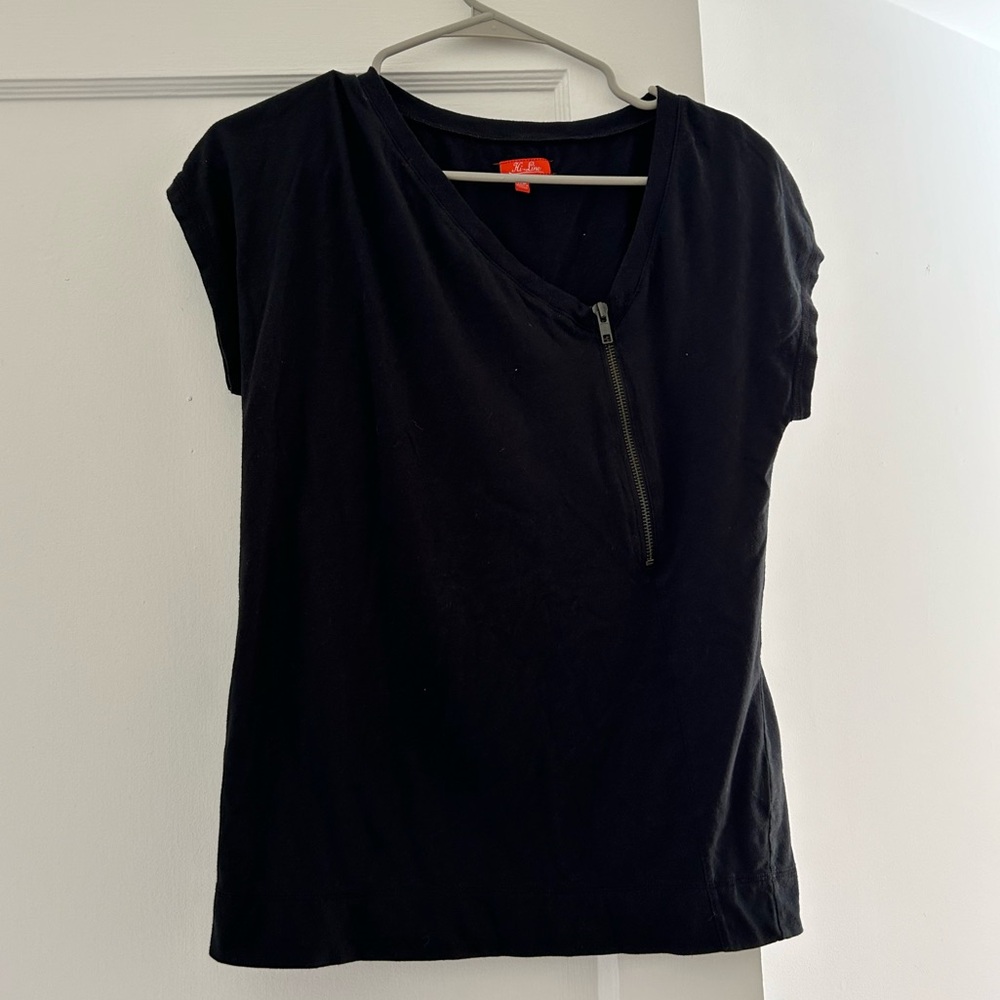 Black Hi-Line Madewell Asymmetrical Zipper Tee